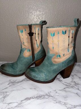 Junk Gypsy by Lane Teal and Beige Embroidered Cowboy Boots
